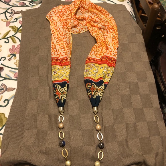 Sophie Original Womens scarf with decorative beaded chain - Picture 5 of 6